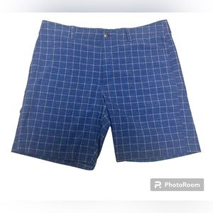 Men’s Callaway Blue Plaid Golf Shorts Size 38 inseam 8” Flat Front